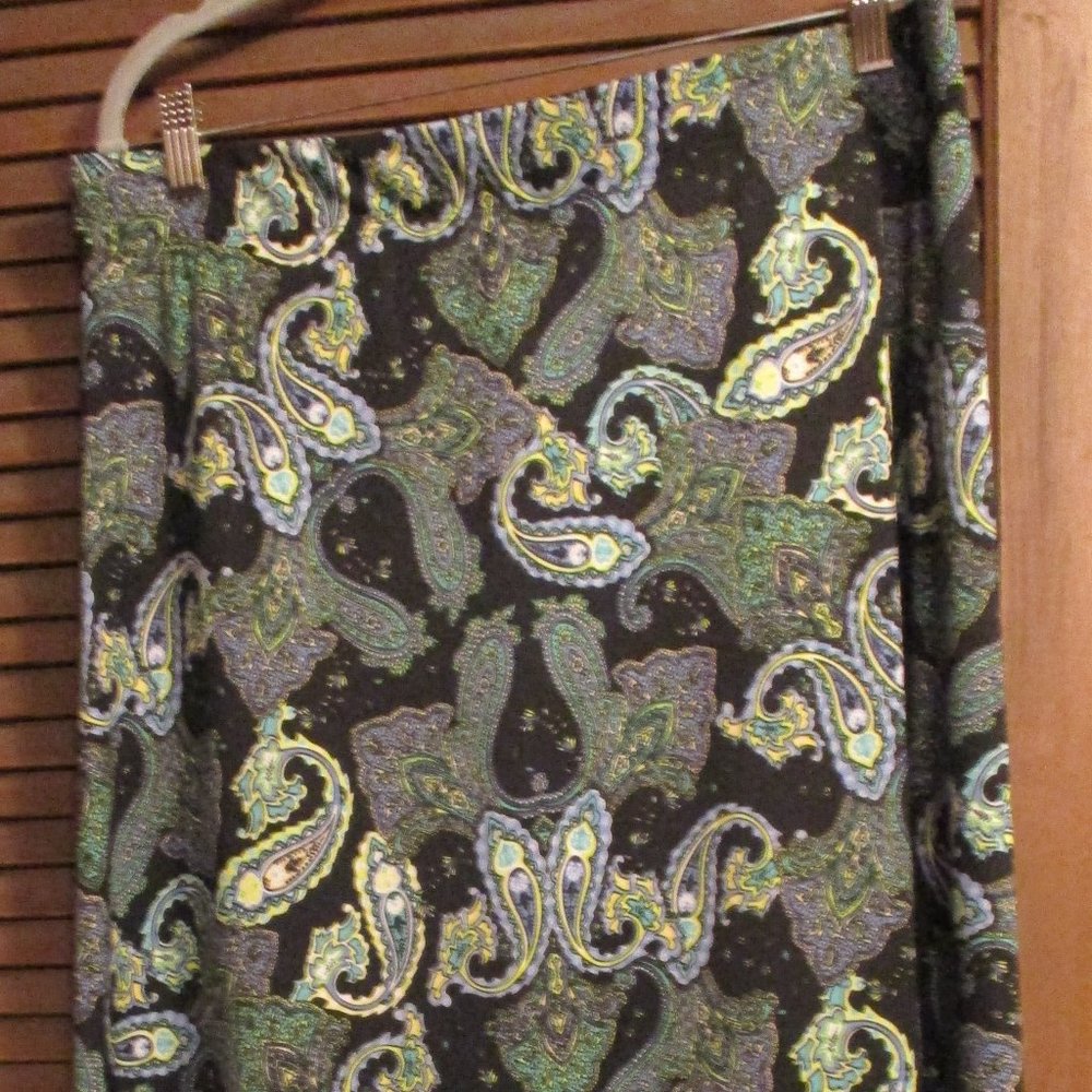 Andi & James Paisley Print in Black/Bright Greens/Yellows/Blues Size 1X